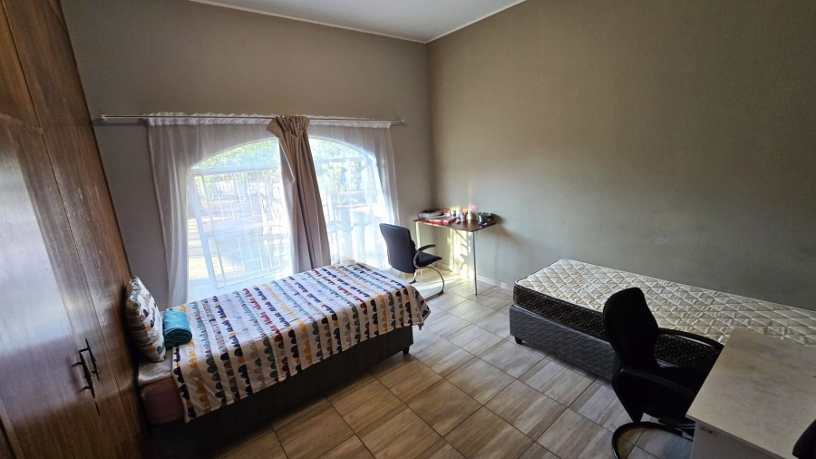 16 Bedroom Property for Sale in Brandwag Free State